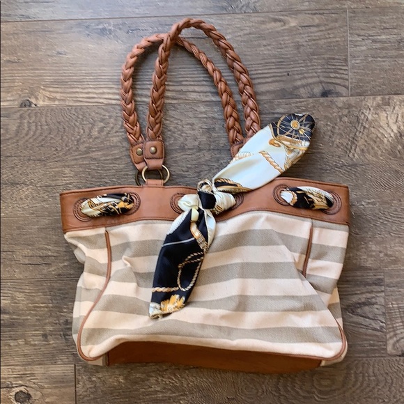 Aldo Handbags - Aldo Cream and Tan Handbag